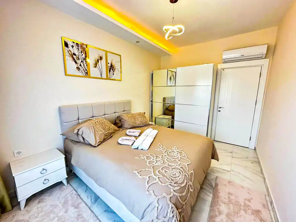 housebind Квартира 1+1 с мебелью в большом комплексе в Кестель